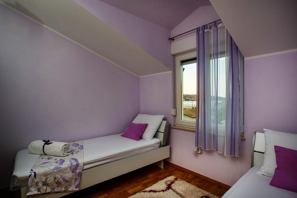 Rogoznica Apartments Kristina מראה חיצוני תמונה